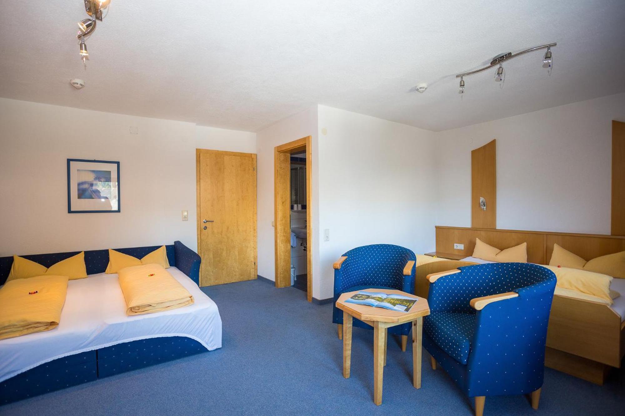 Seehueter'S Hotel Seerose Oetz Room photo
