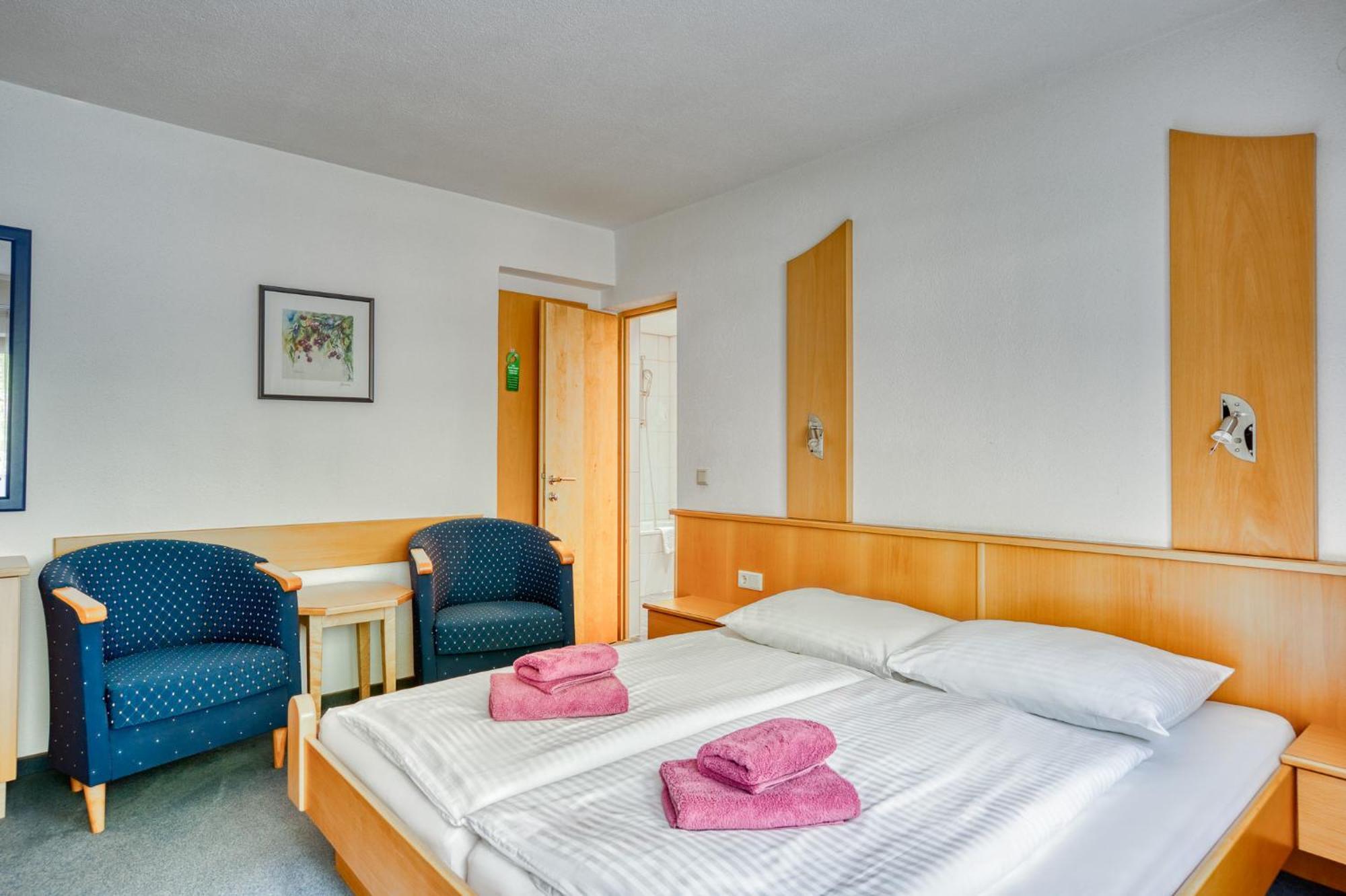 Seehueter'S Hotel Seerose Oetz Room photo
